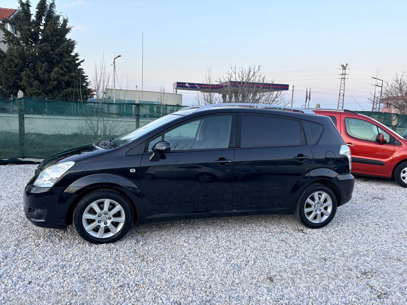 Toyota Corolla verso 7 mesten Facelift 4D4 136 кс - изображение 8