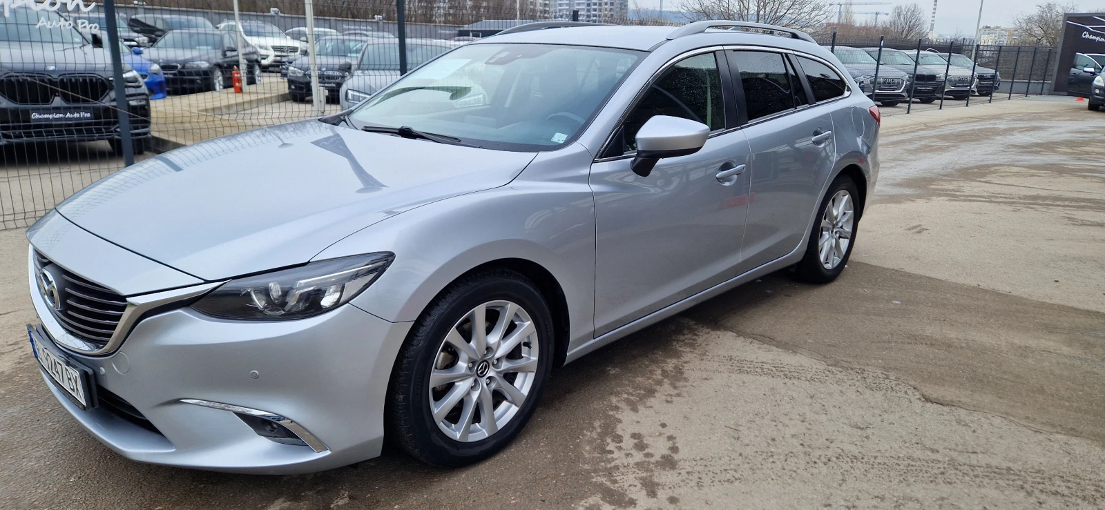 Mazda 6 AWD, снимка 8 - Автомобили и джипове - 53737855