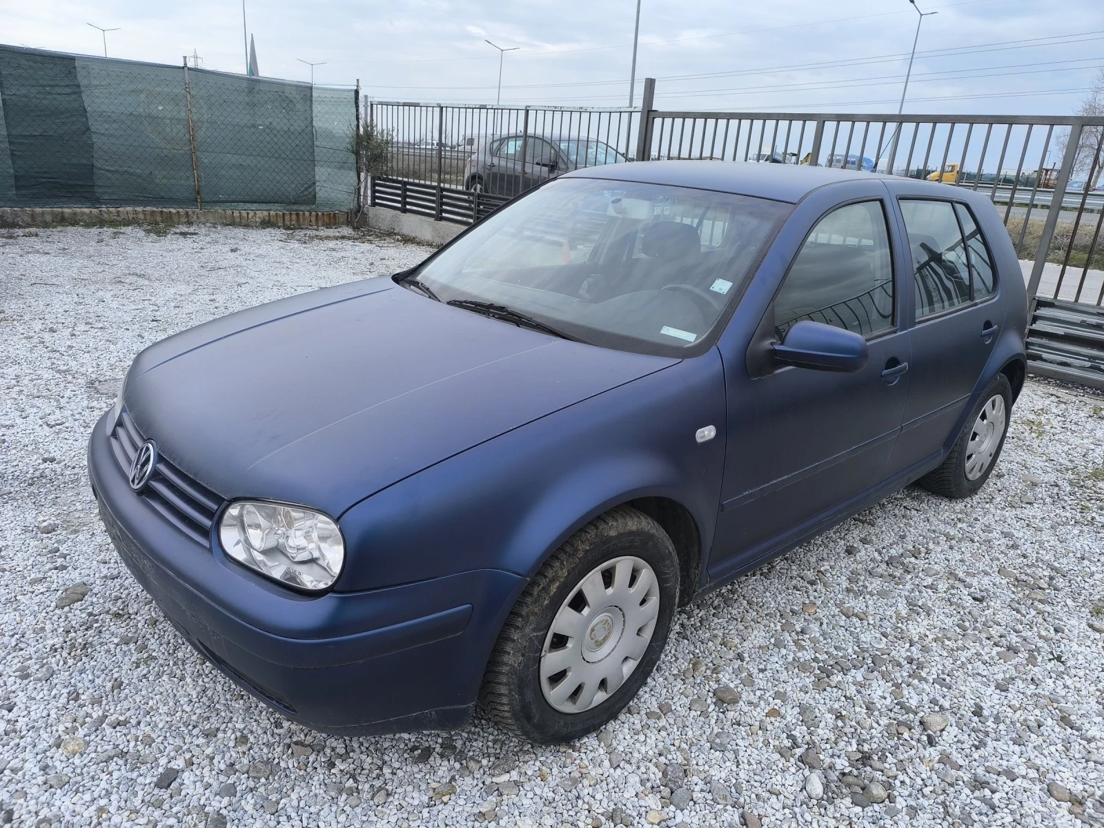 VW Golf 1.4 75к.с. НА ЧАСТИ , снимка 2 - Автомобили и джипове - 53940651