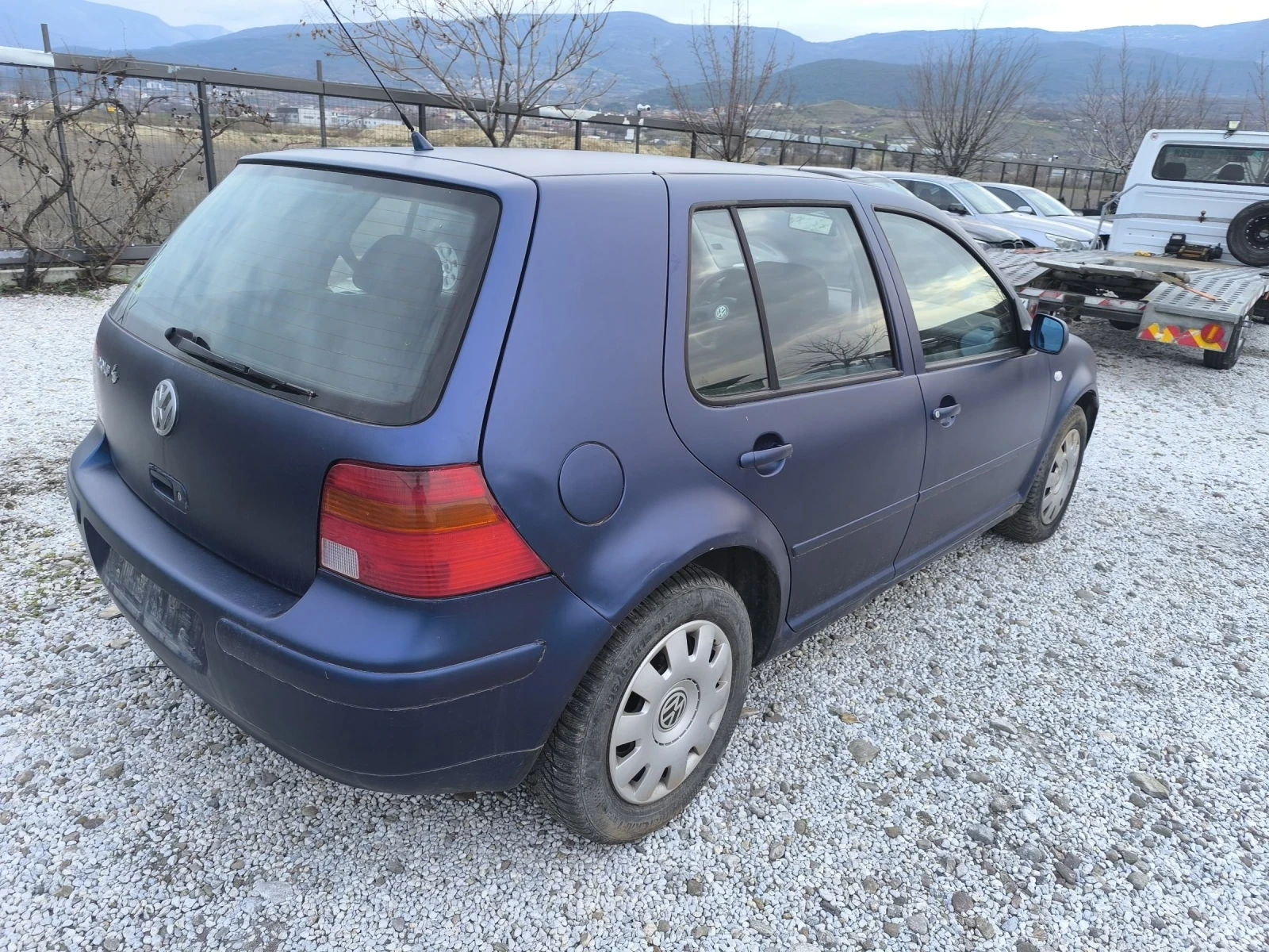 VW Golf 1.4 75к.с. НА ЧАСТИ , снимка 4 - Автомобили и джипове - 53940651