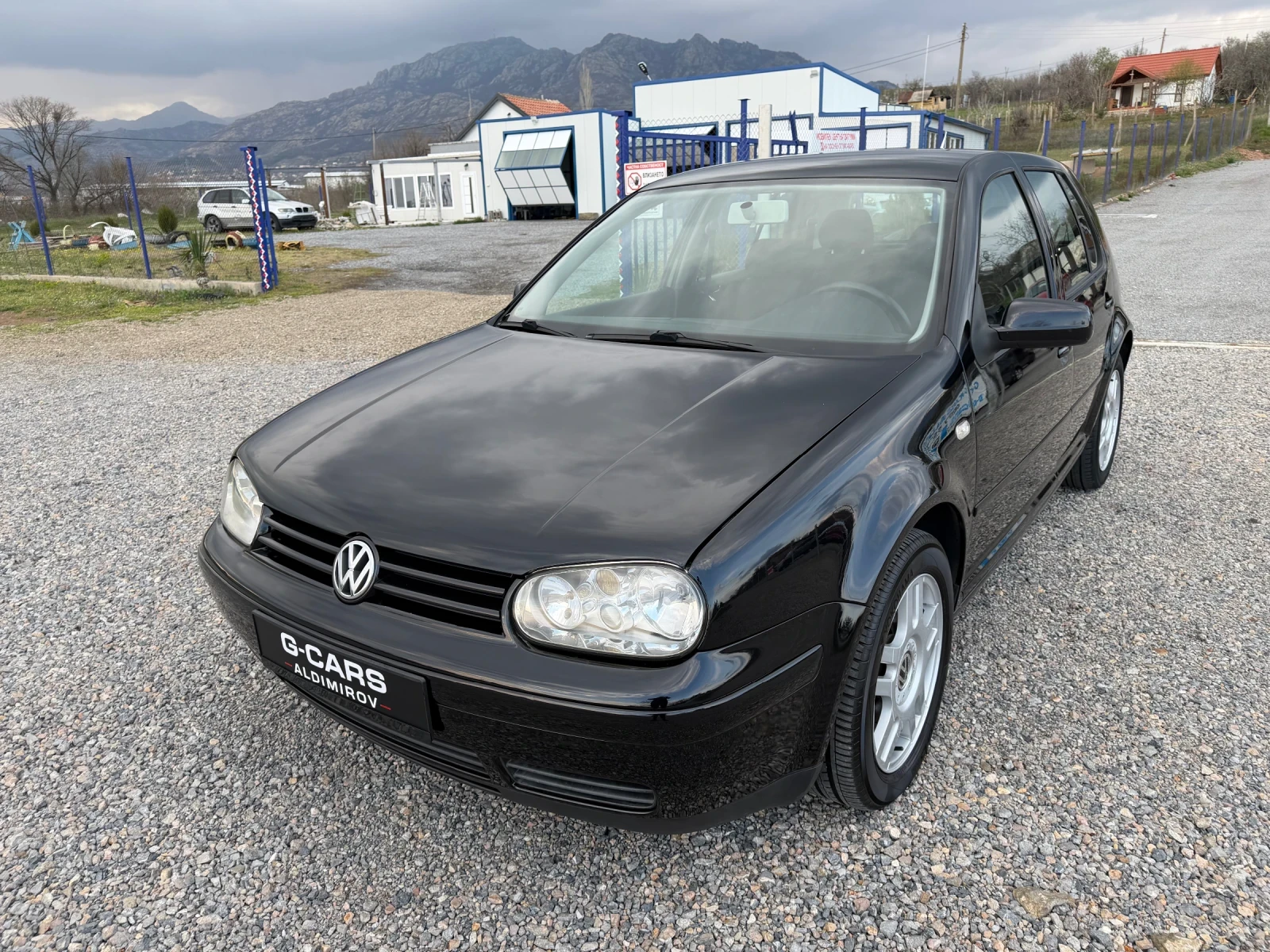 VW Golf 1.9/101кс., снимка 8 - Автомобили и джипове - 54044737