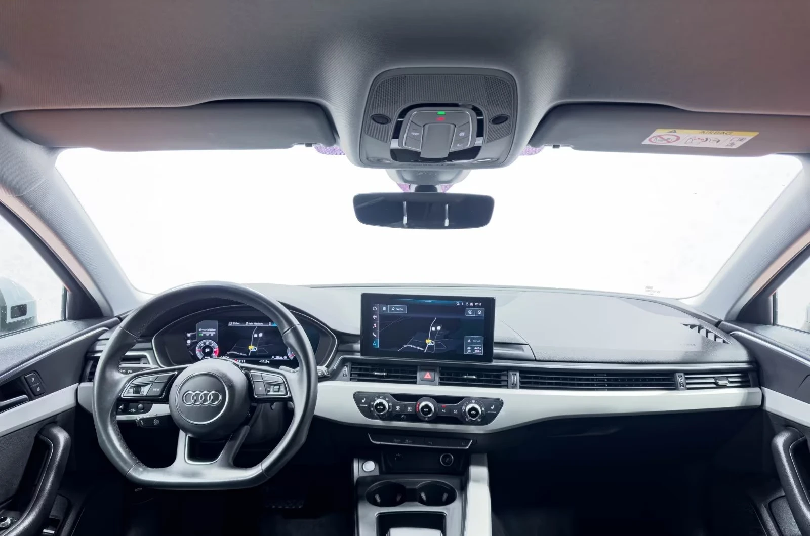 Audi A4 AVANT/2.0TDI/DIGITAL/AMBI/SPORT/LED/CAM/CARPLAY, снимка 11 - Автомобили и джипове - 54067653