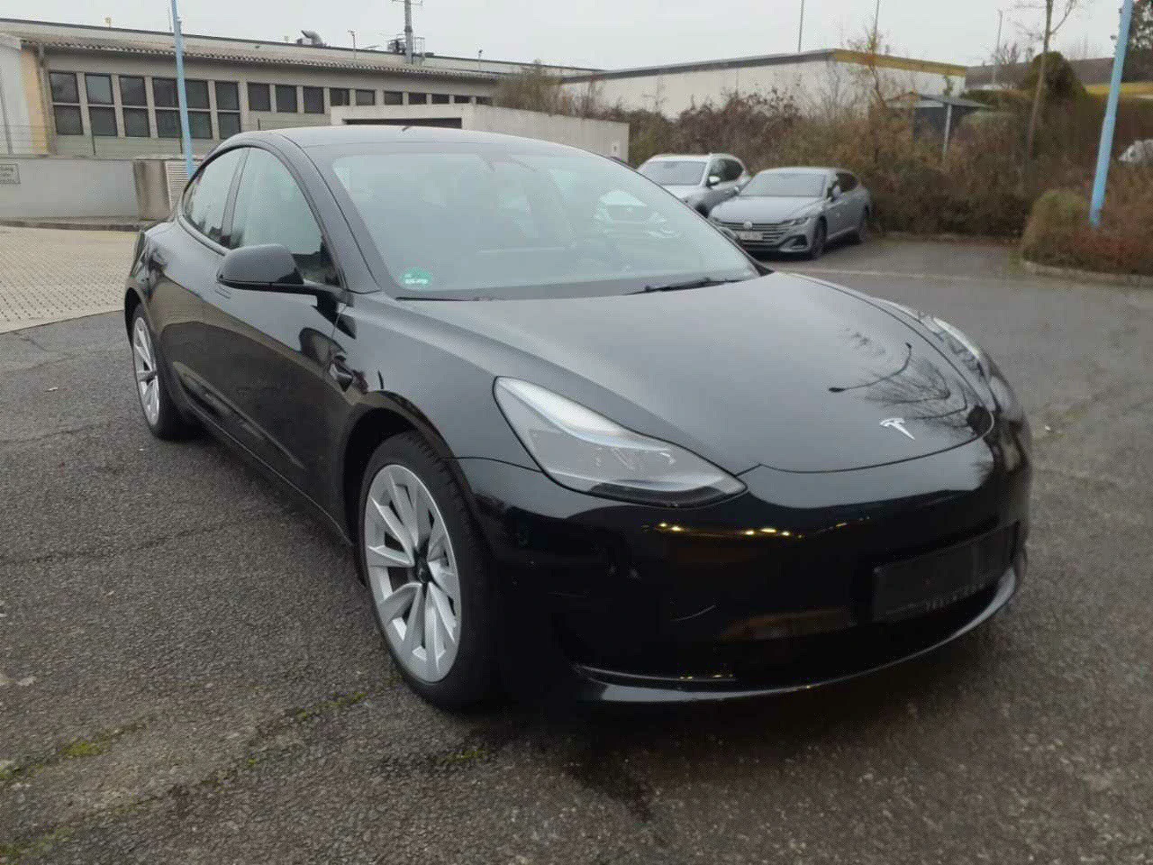 Tesla Model 3 Standard Range