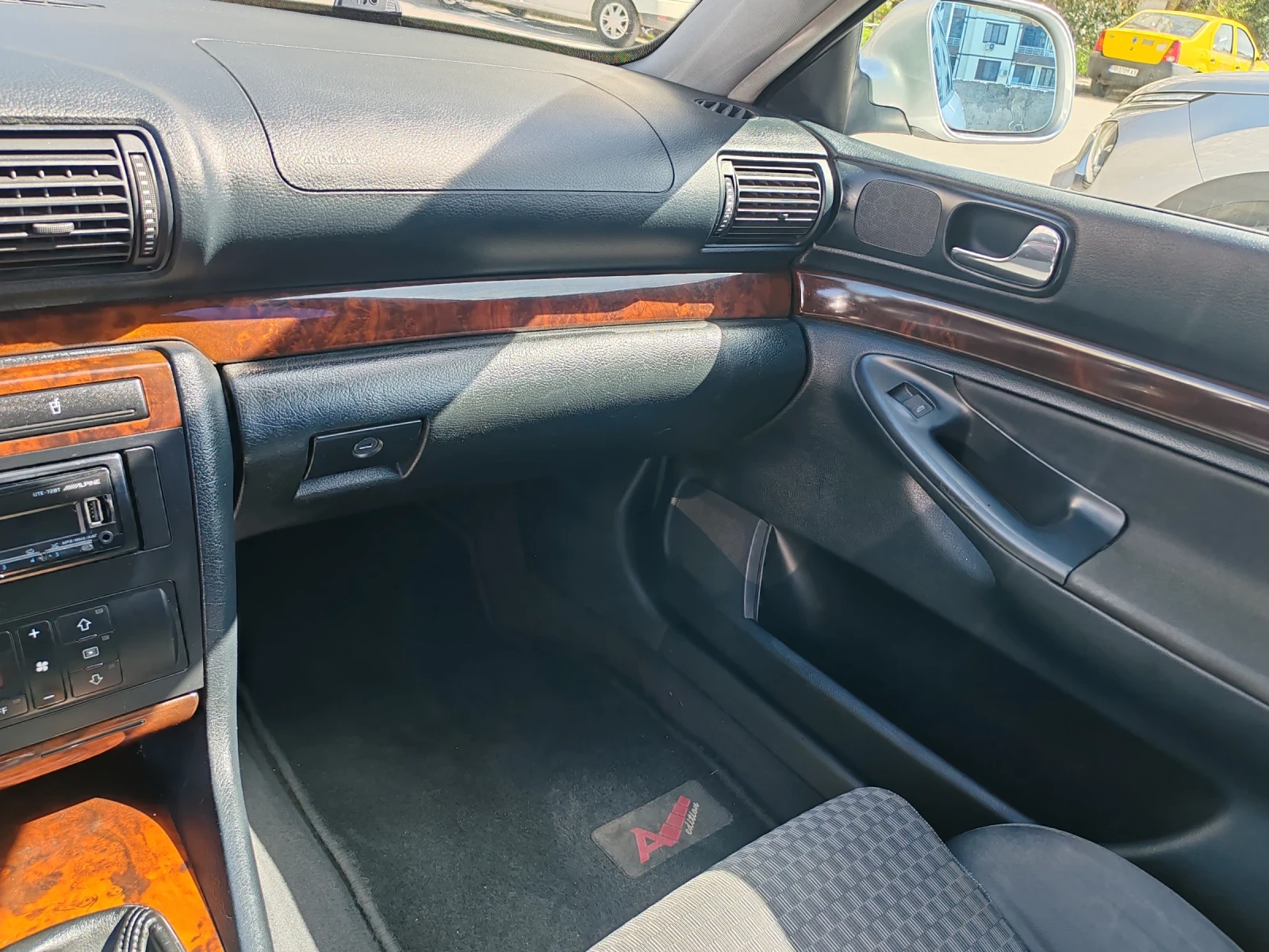 Audi A4, снимка 10 - Автомобили и джипове - 54223888