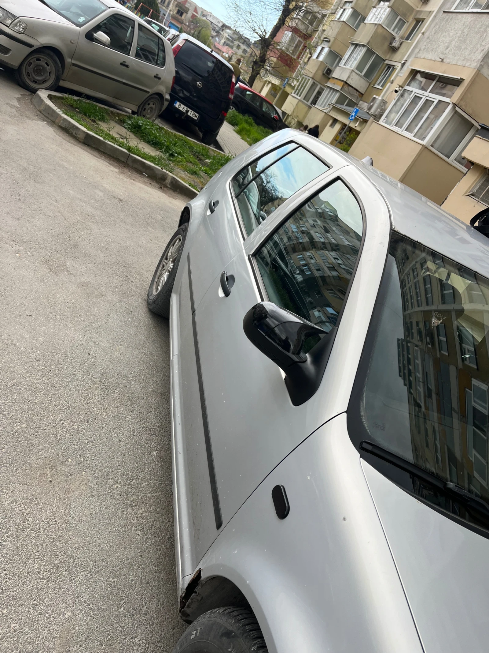 VW Golf, снимка 4 - Автомобили и джипове - 54285049