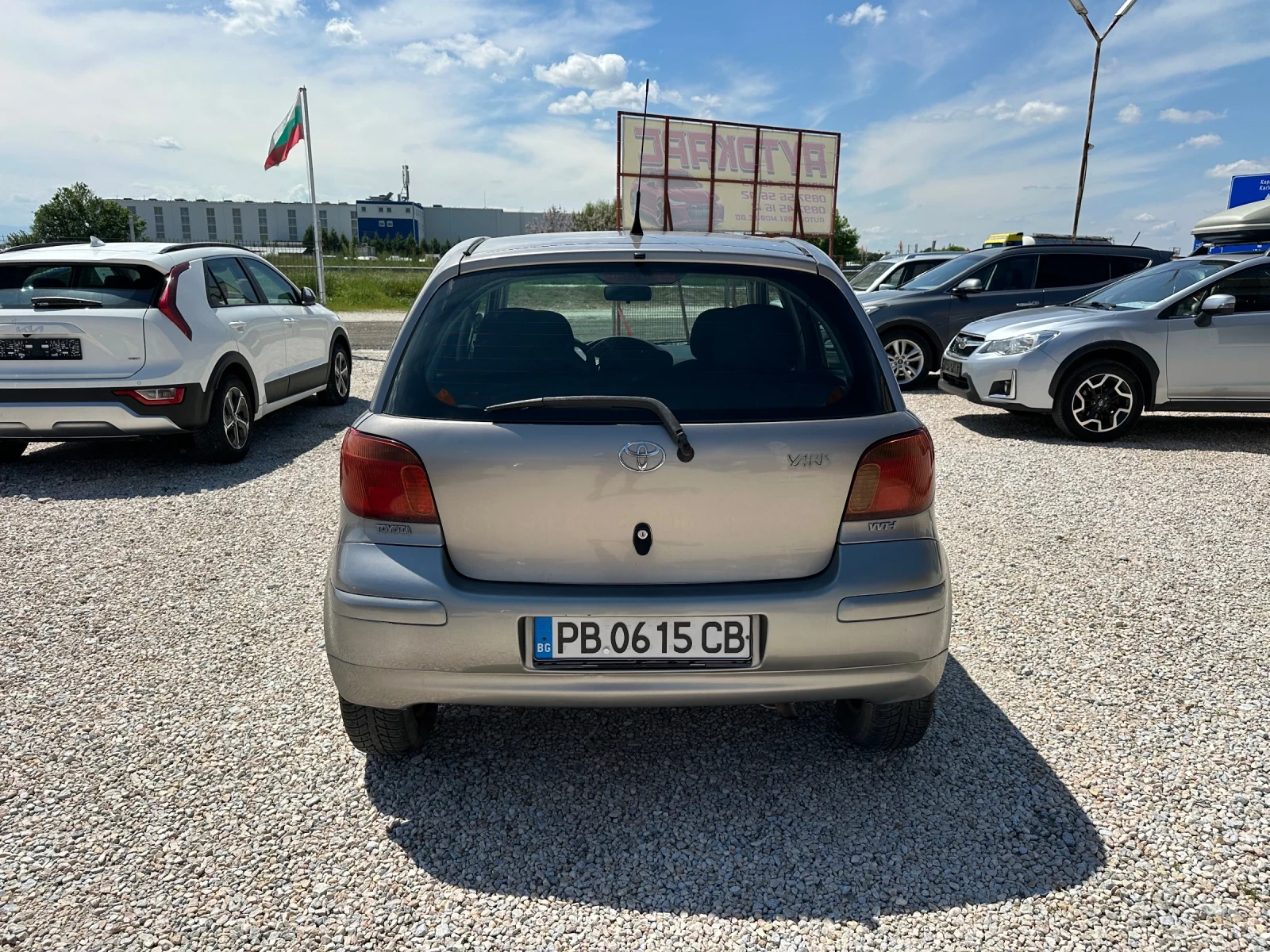Toyota Yaris Климатик 4/5 врати, снимка 6 - Автомобили и джипове - 54492192
