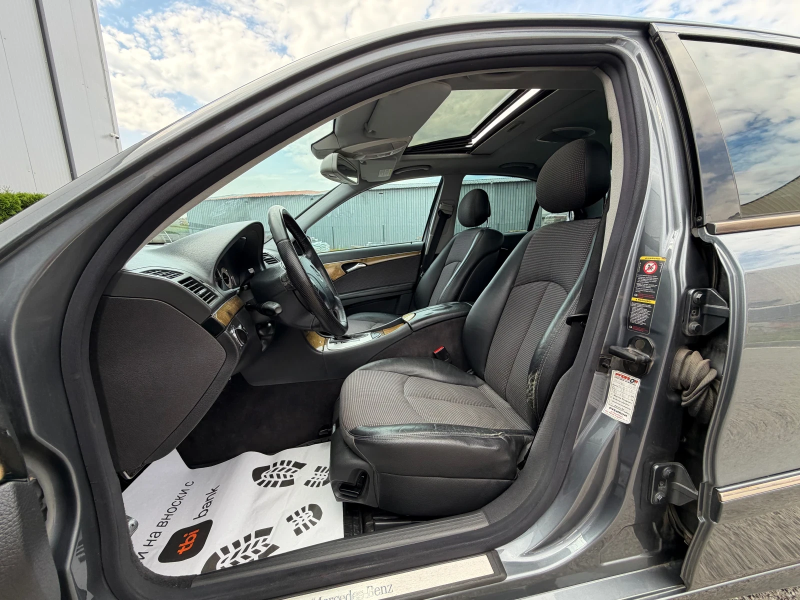 Mercedes-Benz E 280 cdi 177k.c* Avantgarde* Люк* Кожа* ЛИЗИНГ* , снимка 9 - Автомобили и джипове - 54836935
