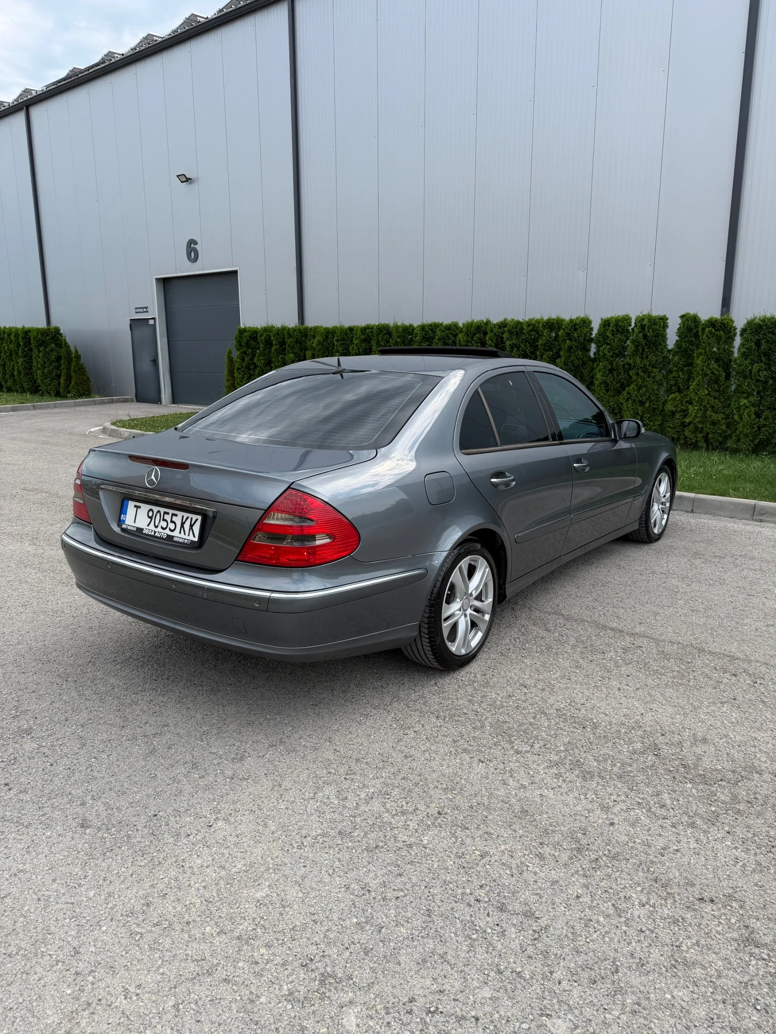 Mercedes-Benz E 280 cdi 177k.c* Avantgarde* Люк* Кожа* ЛИЗИНГ* , снимка 5 - Автомобили и джипове - 54836935