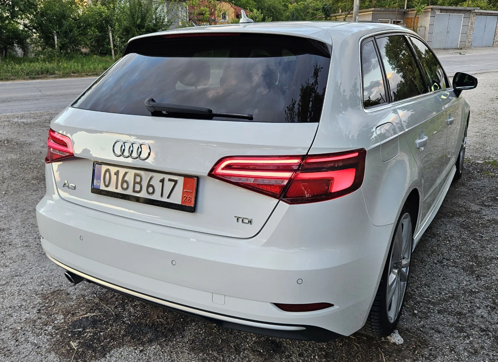 Audi A3 1.6 TDI...S-LINE..FACE , снимка 4 - Автомобили и джипове - 54896810