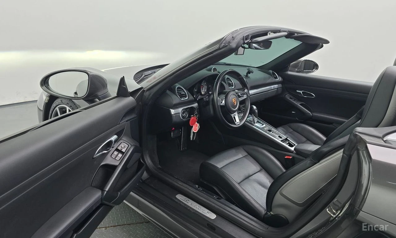 Porsche Boxster 2.5 S* CABRIO* BOSE* ПОДГРЕВ* ОБДУХВАНЕ* КАМЕРА* , снимка 6 - Автомобили и джипове - 55046174