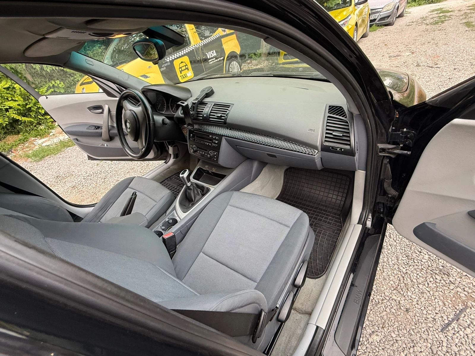 BMW 118 Обслужен , снимка 7 - Автомобили и джипове - 55191783