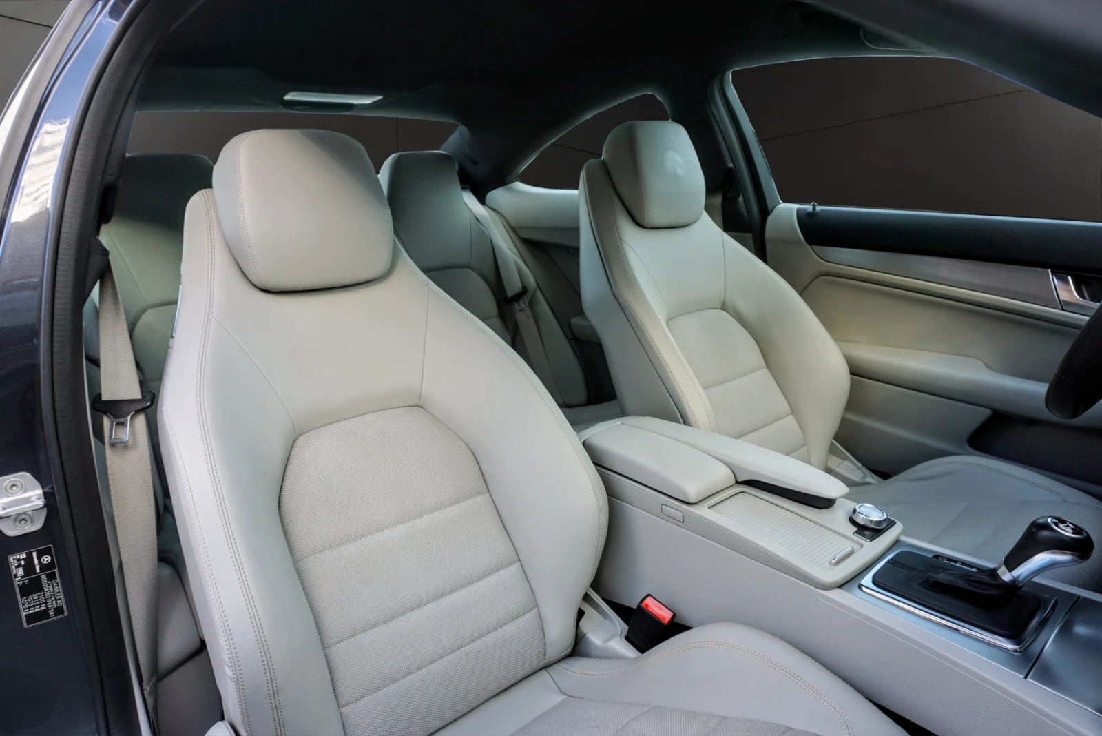 Mercedes-Benz C 220 CDI AVANTGARDE , снимка 12 - Автомобили и джипове - 55223233