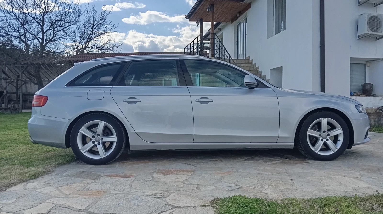 Audi A4, снимка 8 - Автомобили и джипове - 55425402