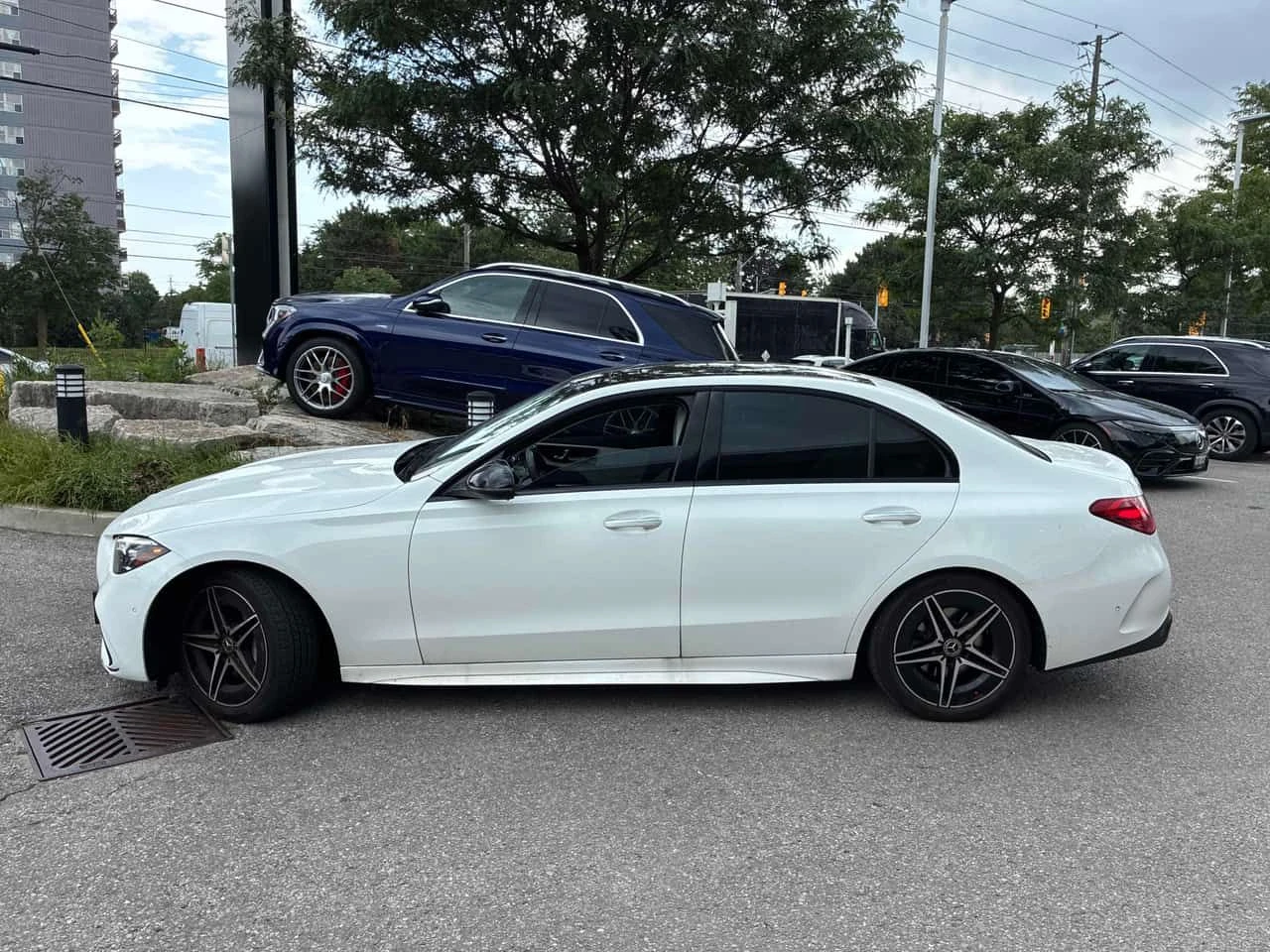 Mercedes-Benz C 300 * CARFAX * ОТ ПРЕДСТАВИТЕЛСТВО НА МЕРЦЕДЕС * , снимка 2 - Автомобили и джипове - 55588535