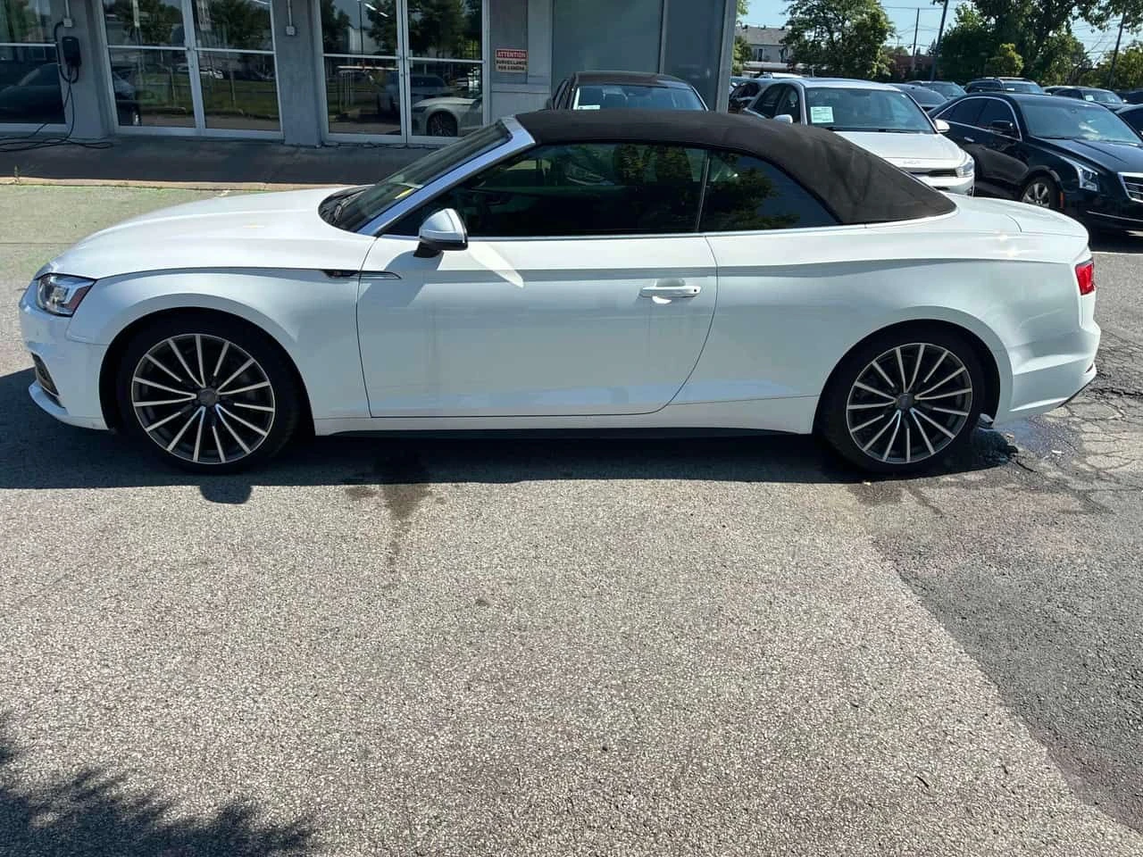 Audi Cabriolet * Technik * CARFAX * БЕЗ ПЪРВОНАЧАЛНА ВНОСКА, снимка 2 - Автомобили и джипове - 55662930