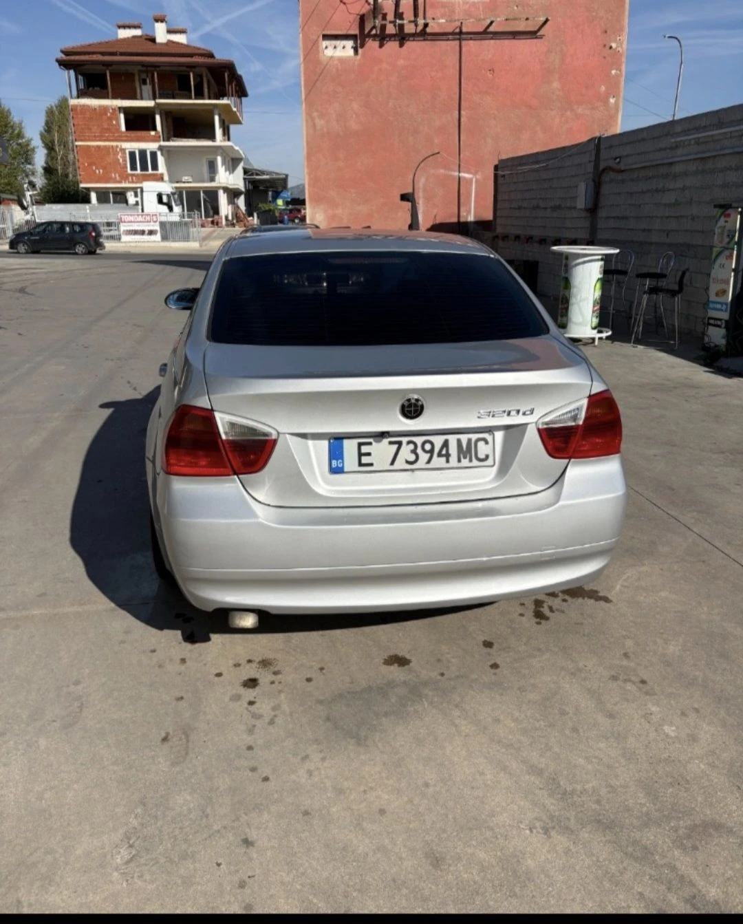 BMW 320, снимка 6 - Автомобили и джипове - 56451551