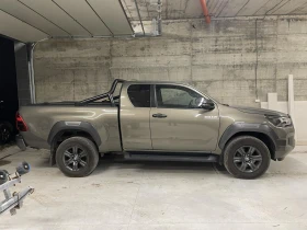 Toyota Hilux, снимка 1
