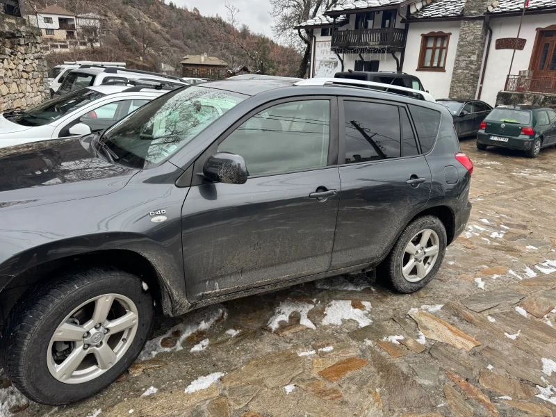 Toyota Rav4, снимка 2 - Автомобили и джипове - 53062875