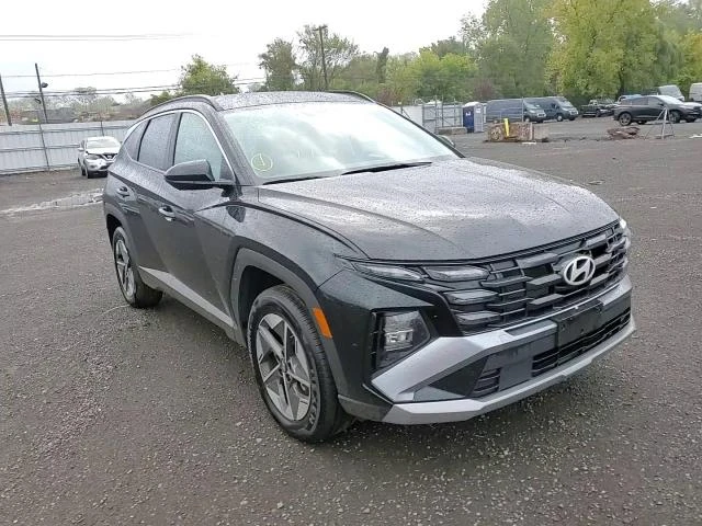 Hyundai Tucson 2.5l Sel, снимка 13 - Автомобили и джипове - 54323853