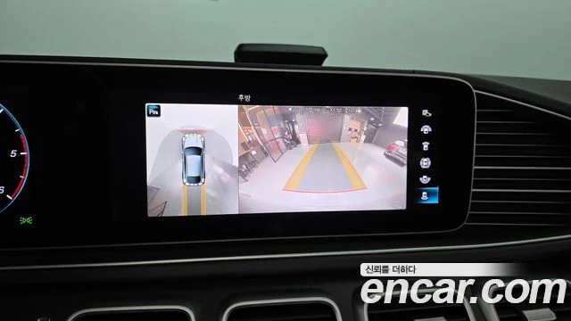 Mercedes-Benz GLE 400 | TOP SERVICE , снимка 14 - Автомобили и джипове - 56013765