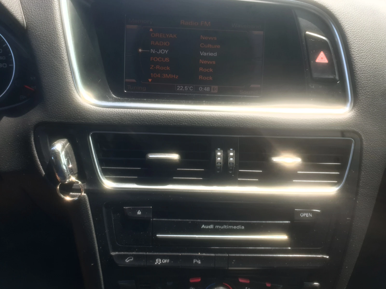 Audi Q5 2.0TDI 170k.NAVI LED - изображение 9