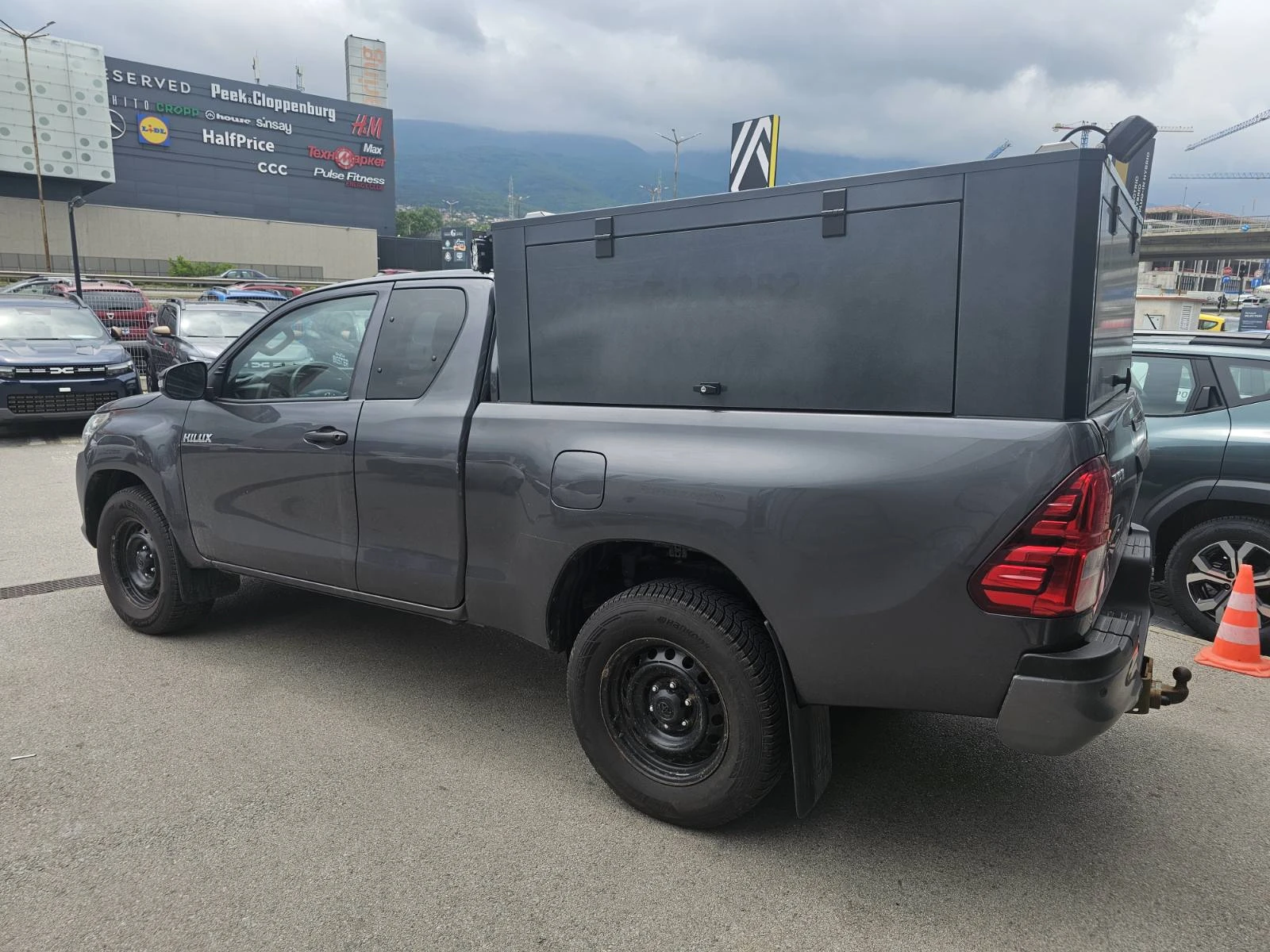 Toyota Hilux 2.4 150hp 4x4 N1 - изображение 4