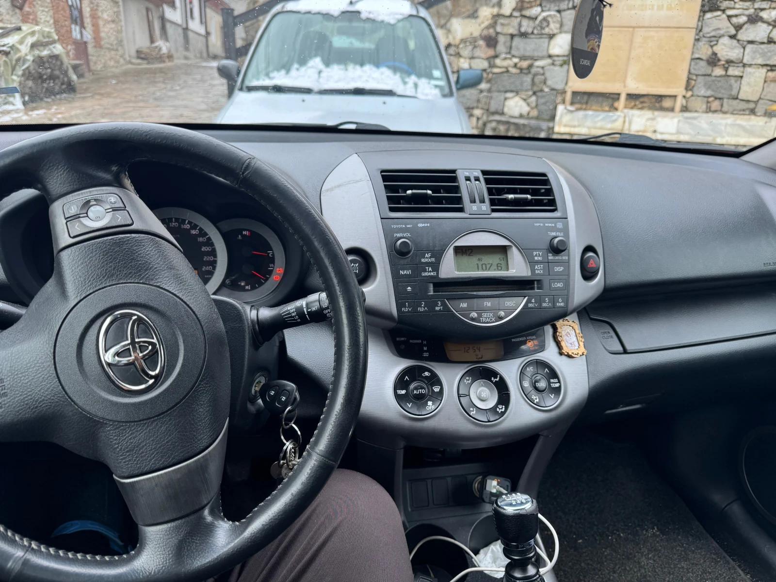 Toyota Rav4  - изображение 6