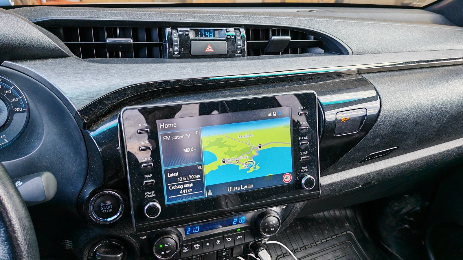 Toyota Hilux, снимка 9 - Автомобили и джипове - 53906313