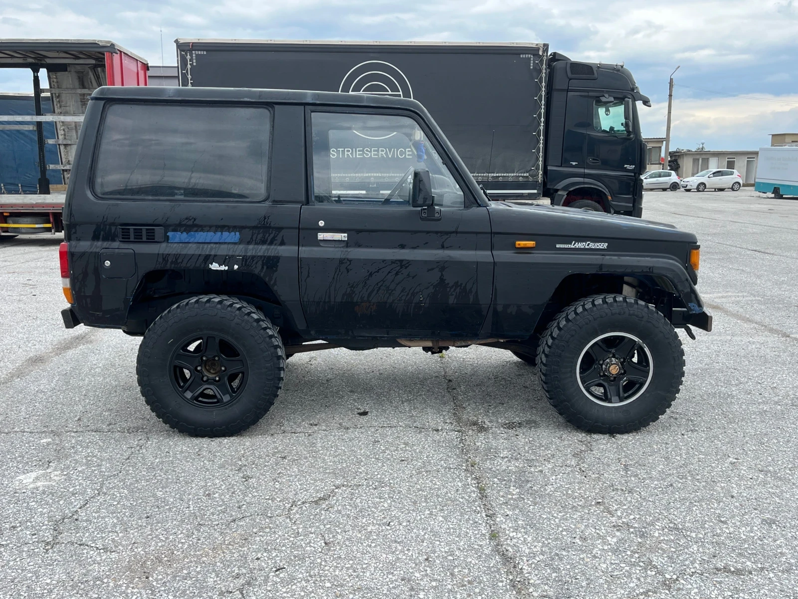Toyota Land cruiser 2.4, снимка 6 - Автомобили и джипове - 54380390