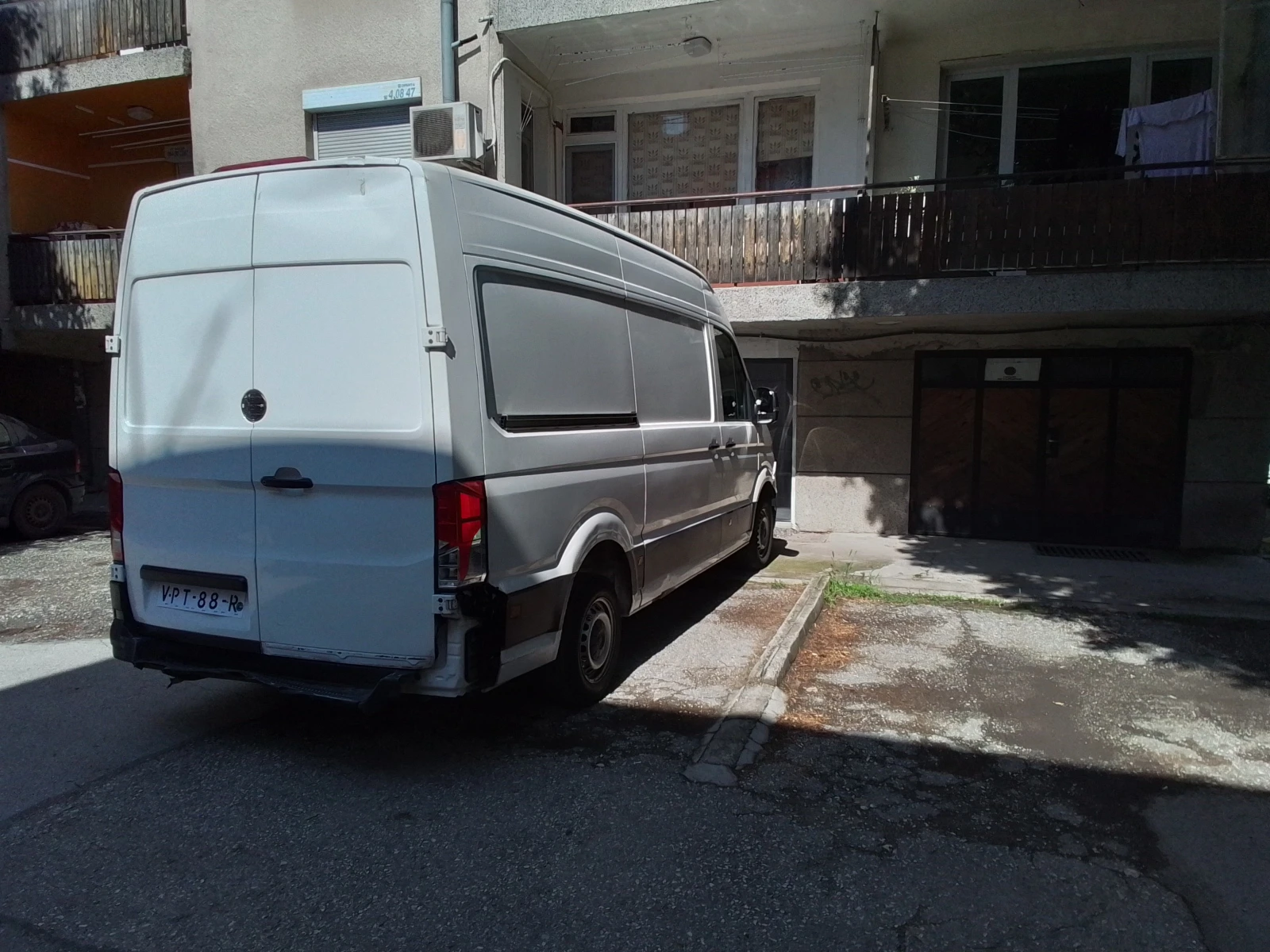 VW Crafter, снимка 5 - Бусове и автобуси - 54657958