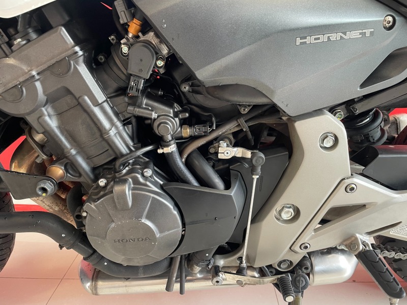 Honda Hornet 600I LIZING, снимка 13 - Мотоциклети и мототехника - 46395641