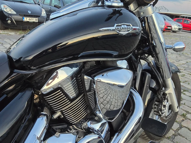 Suzuki Intruder C1800R 22500KM. УНИКАТ!!!, снимка 12 - Мотоциклети и мототехника - 53508566