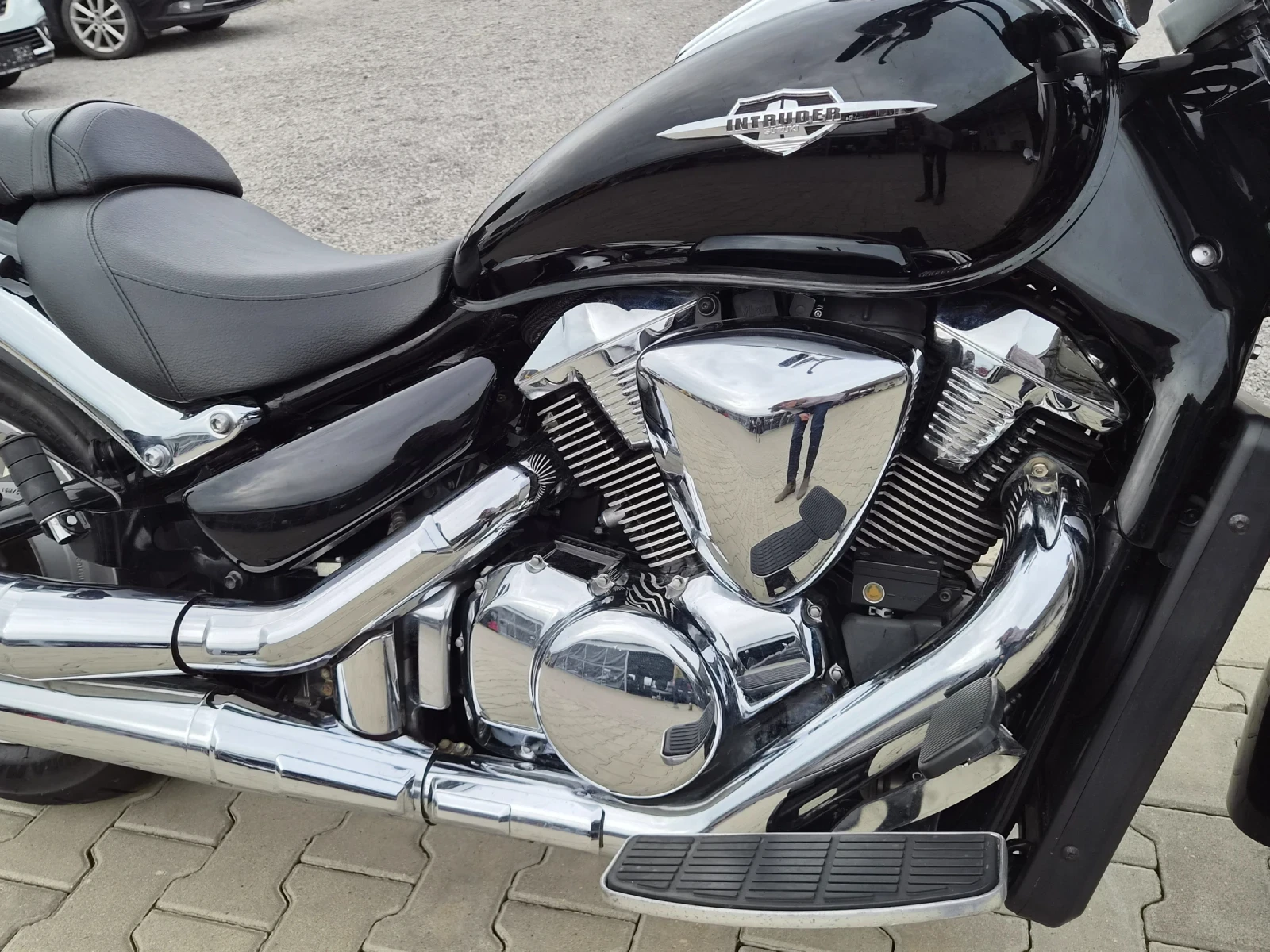 Suzuki Intruder C1800R 22500KM. УНИКАТ!!!, снимка 13 - Мотоциклети и мототехника - 53508566