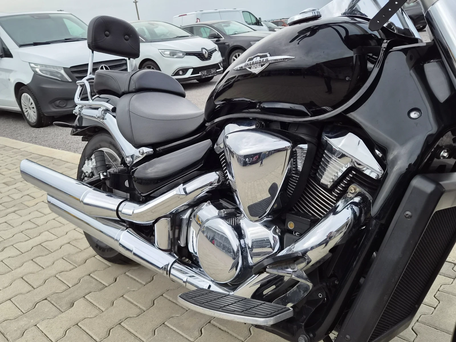 Suzuki Intruder C1800R 22500KM. УНИКАТ!!!, снимка 12 - Мотоциклети и мототехника - 53508566
