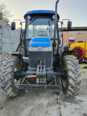 Трактор New Holland TD70D, снимка 3