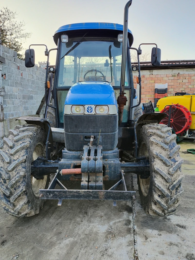 Трактор New Holland TD70D, снимка 3 - Селскостопанска техника - 48830912