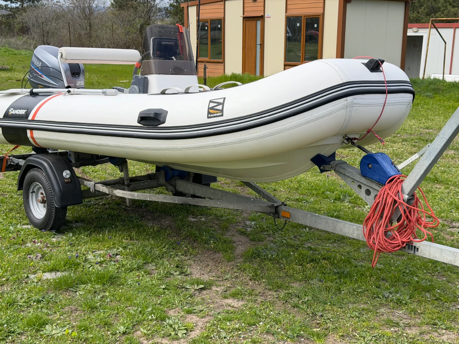 Надуваема лодка Zander