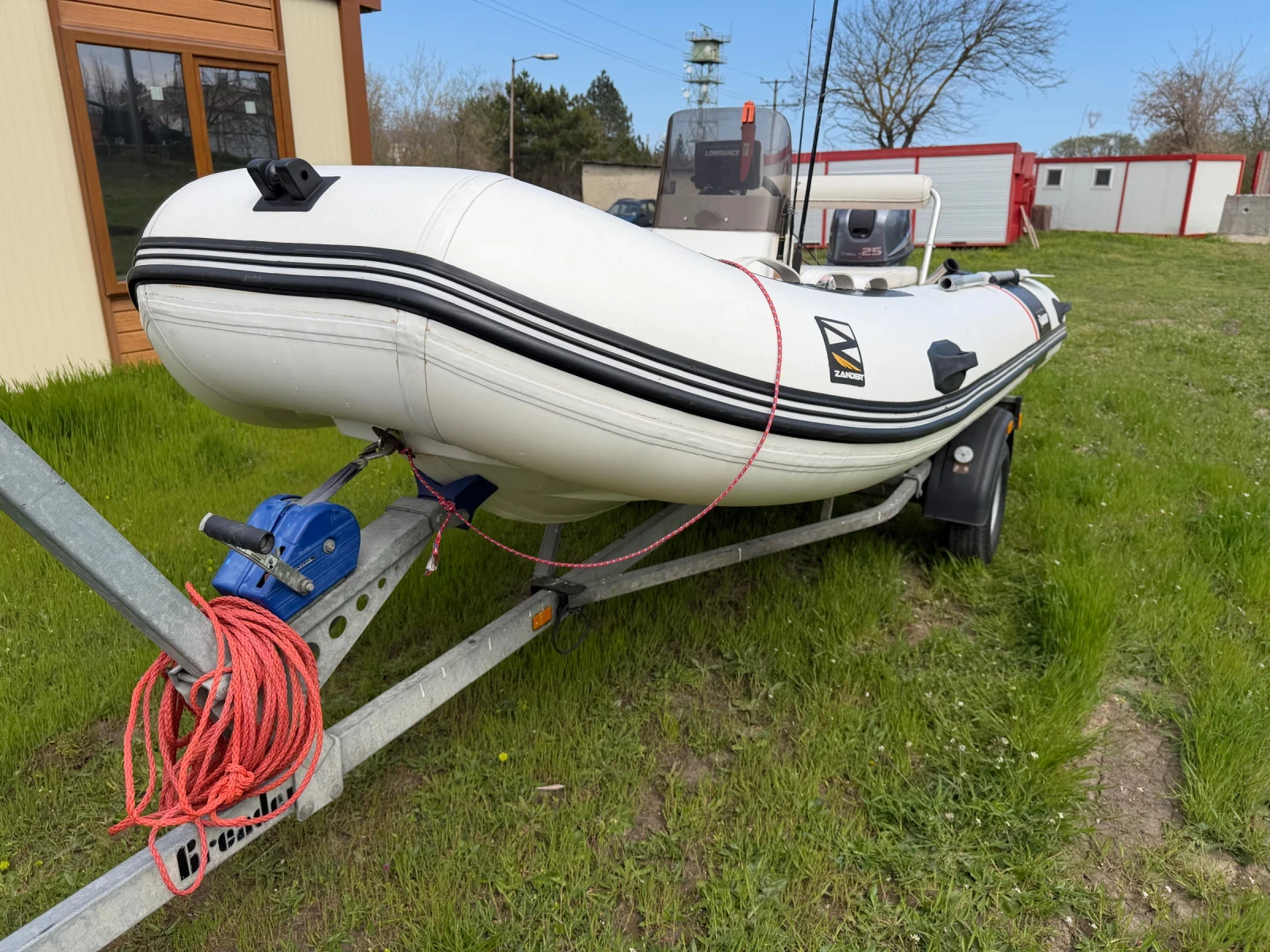 Надуваема лодка Zander, снимка 2 - Воден транспорт - 54369501