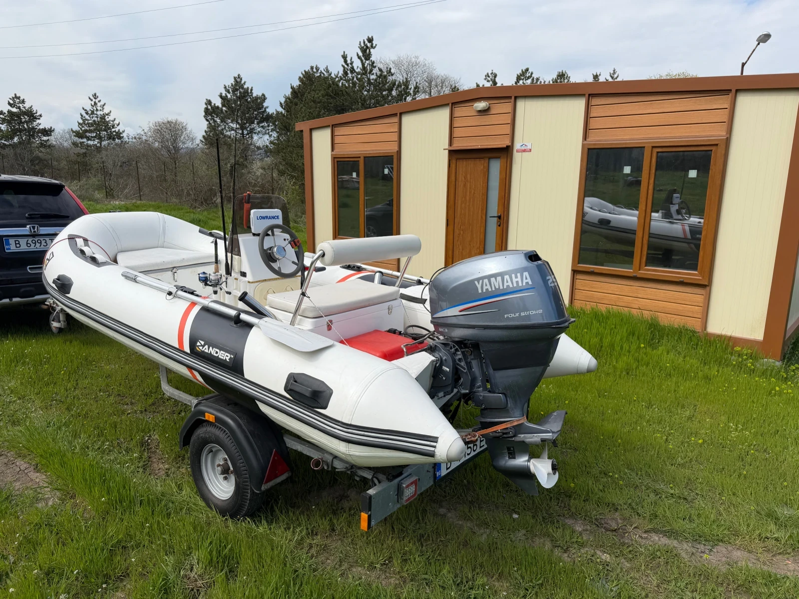 Надуваема лодка Zander, снимка 6 - Воден транспорт - 54369501