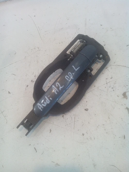 Дръжка врата външна Ауди А2 предна лява