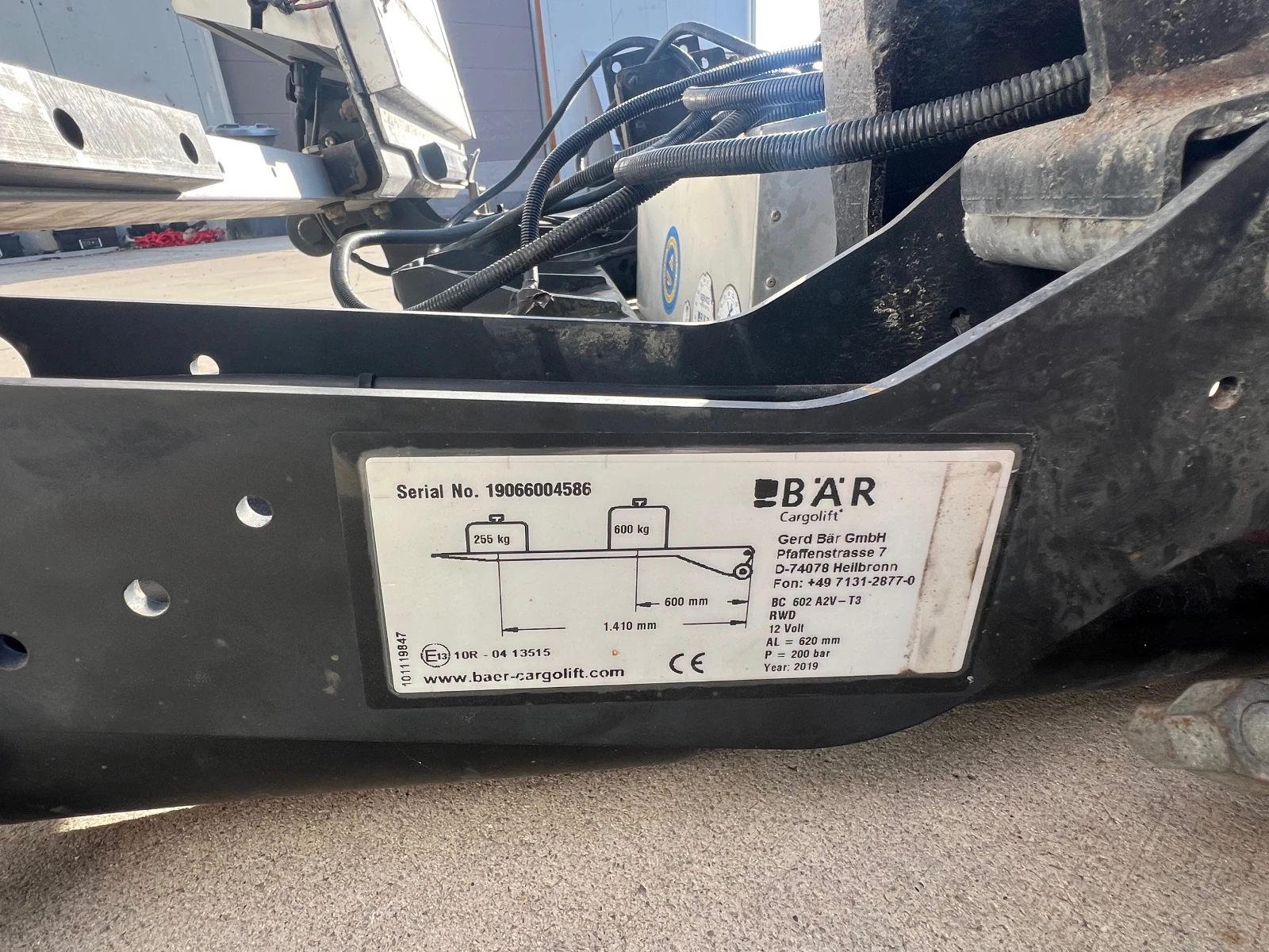 ������������ ����� ���� �� ��� | Mobile.bg � ����������� 4