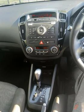 Kia Ceed 1.6CRDI , 2.0CRDI автоматик, снимка 6