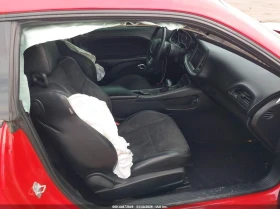 Dodge Challenger R/T АЛКАНТАРА АВТОКРЕДИТ КЛИП НА ДВИГАТЕЛ, снимка 10