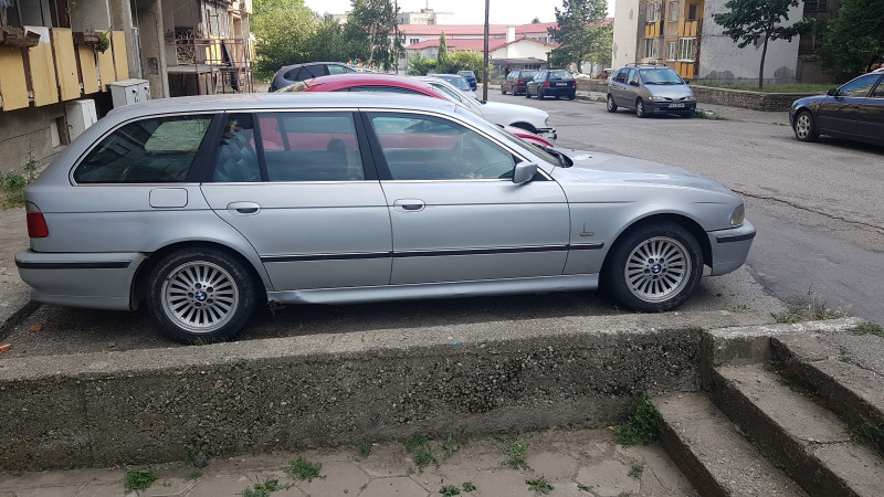 BMW 525, снимка 2 - Автомобили и джипове - 46773054