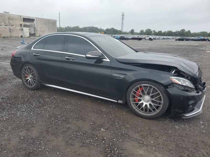 Mercedes-Benz C 63 AMG S, снимка 4 - Автомобили и джипове - 47632178