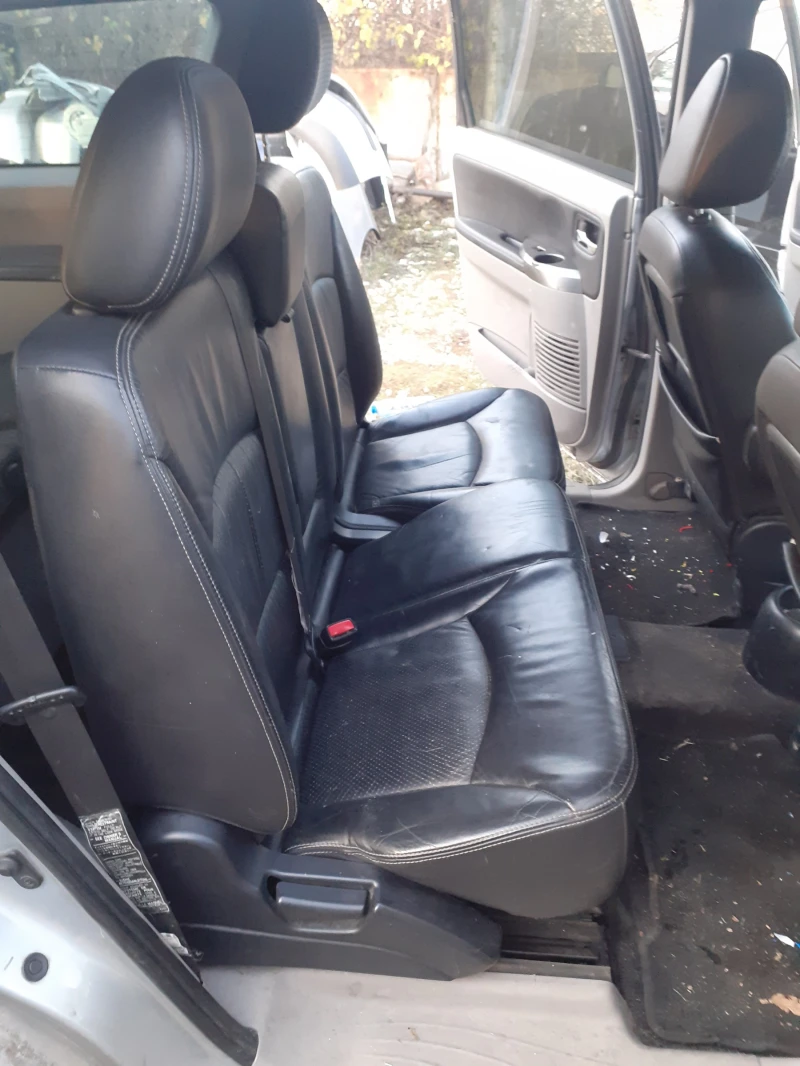 Mitsubishi Grandis 2.0 DiD na chasti, снимка 6 - Автомобили и джипове - 48129701