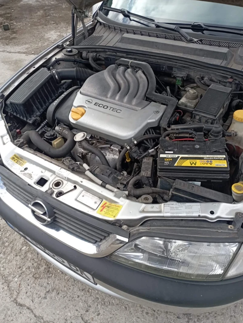 Opel Vectra 1.6 бензин/газ, снимка 5 - Автомобили и джипове - 48332817