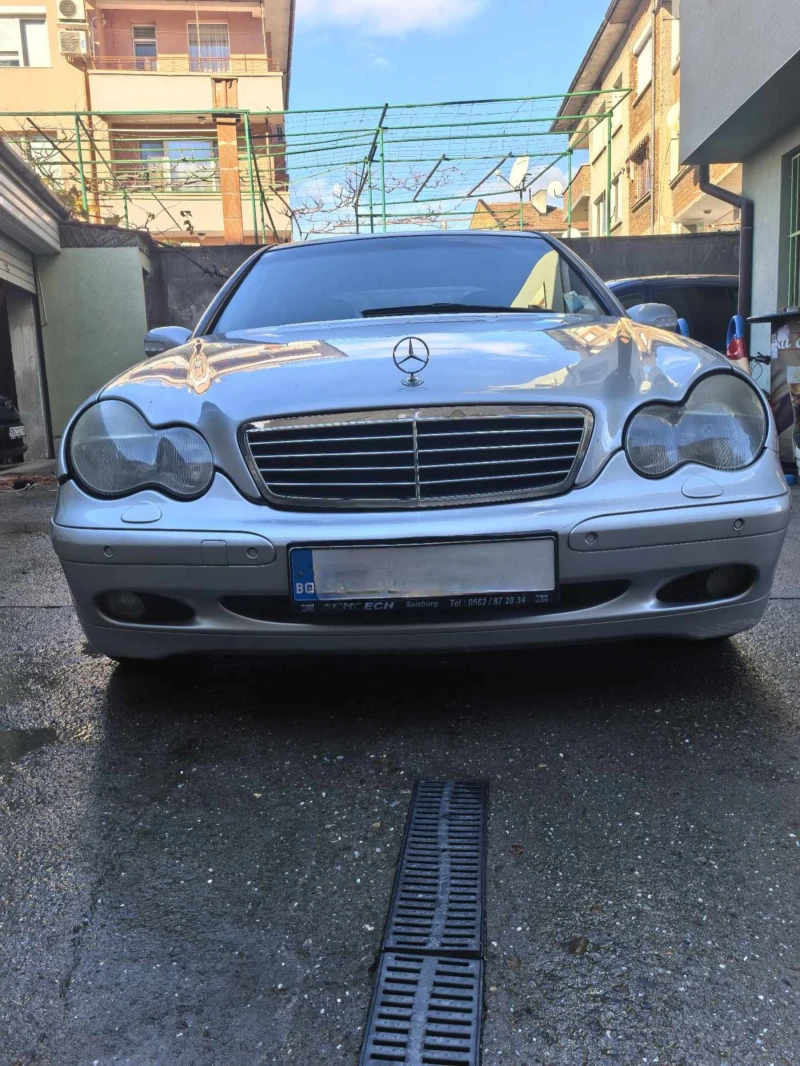 Mercedes-Benz C 220 CDI, снимка 6 - Автомобили и джипове - 48368820