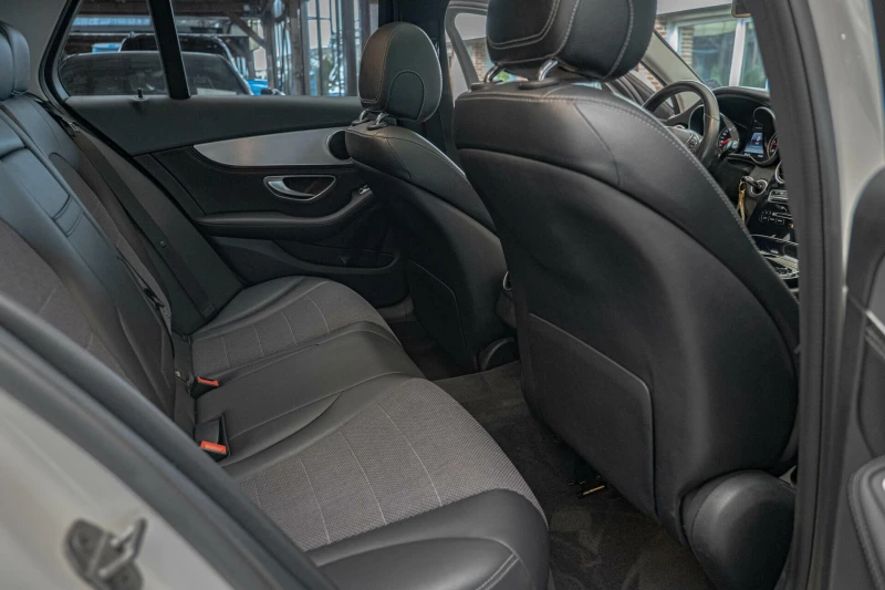 Mercedes-Benz C 250 CDI/BlueTEC/4MATIC/AMG/7G/Панорама, снимка 8 - Автомобили и джипове - 51279222