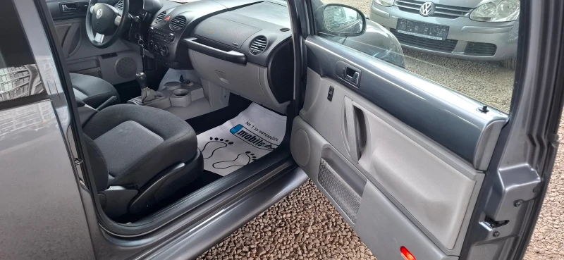 VW Beetle 101к.с. СЕРВ. ДОК., снимка 14 - Автомобили и джипове - 51452904